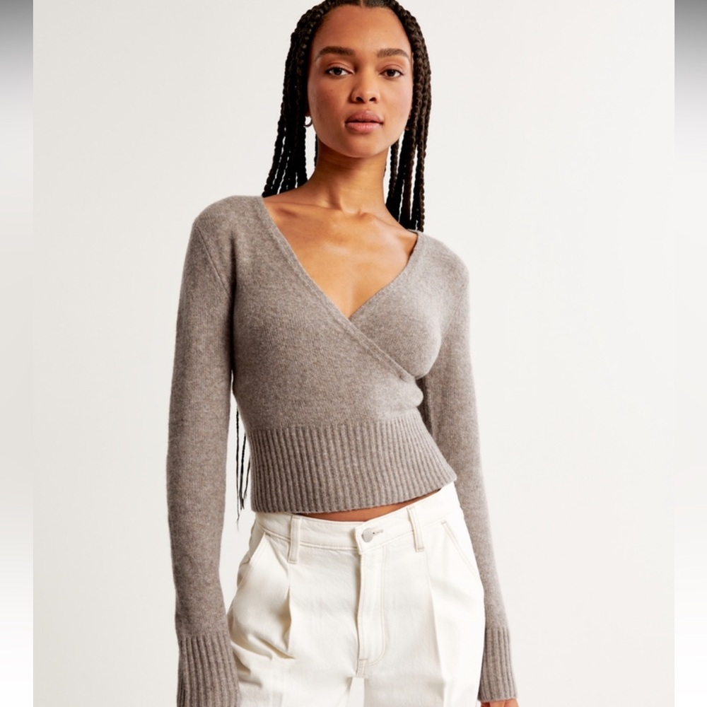 Easy Wrap Top—Abercrombie
